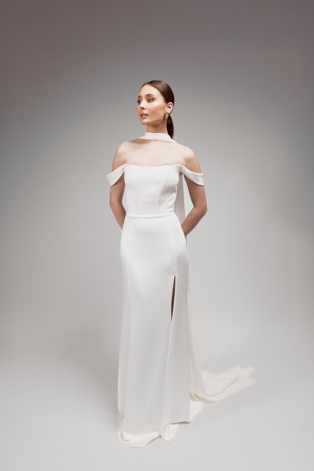 Minimalist Corset Wedding Dress with a Slit 2025