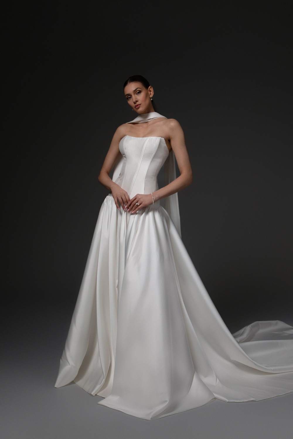 Elegant Wedding Dress with a Dropped Waist