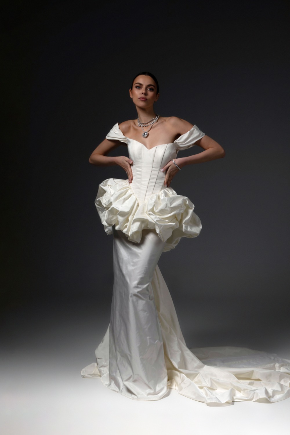 Short Corset Wedding Dress with a Detachable Long Skirt